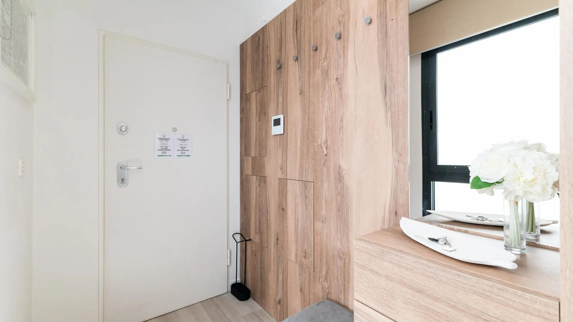 Wekey Homes, Angel Deluxe Apartment & Free Parking Granada 0*,