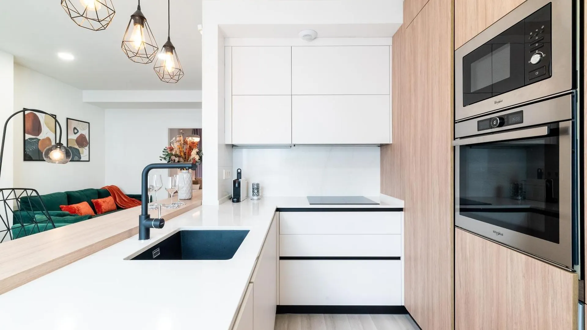 Wekey Homes, Angel Deluxe Apartment & Free Parking Granada